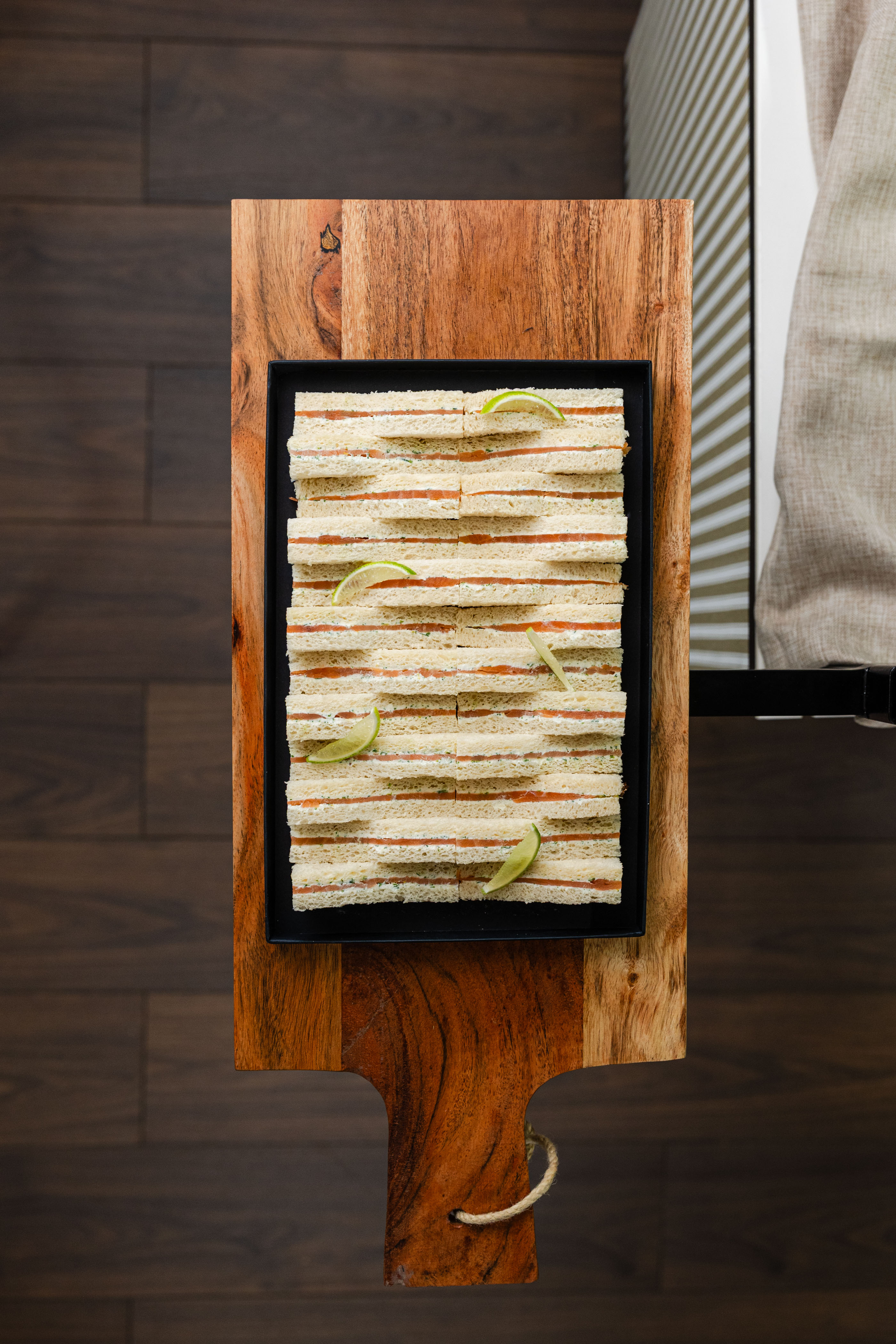 Finger sandwichs saumon